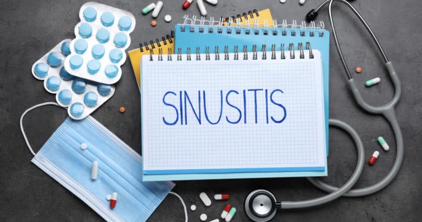 Clipart Sinusitis con sfondo stetoscopio e farmaci